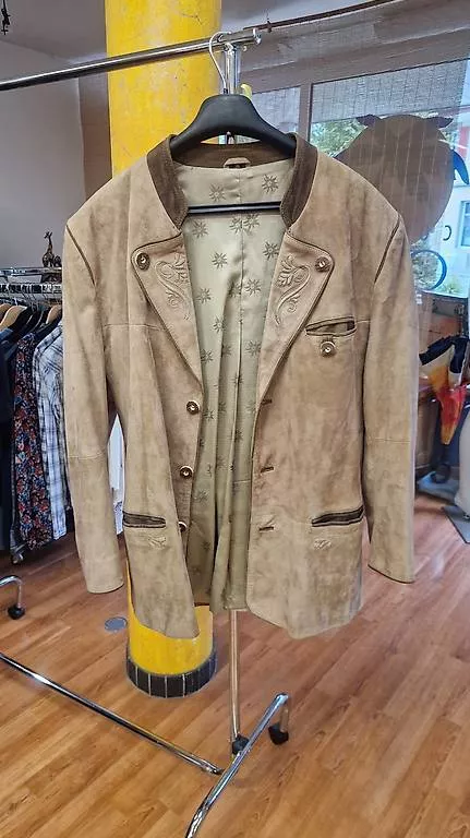 Jacken: Lederjacke  – Neu und originalverpackt aus Biglen von adrian017 1