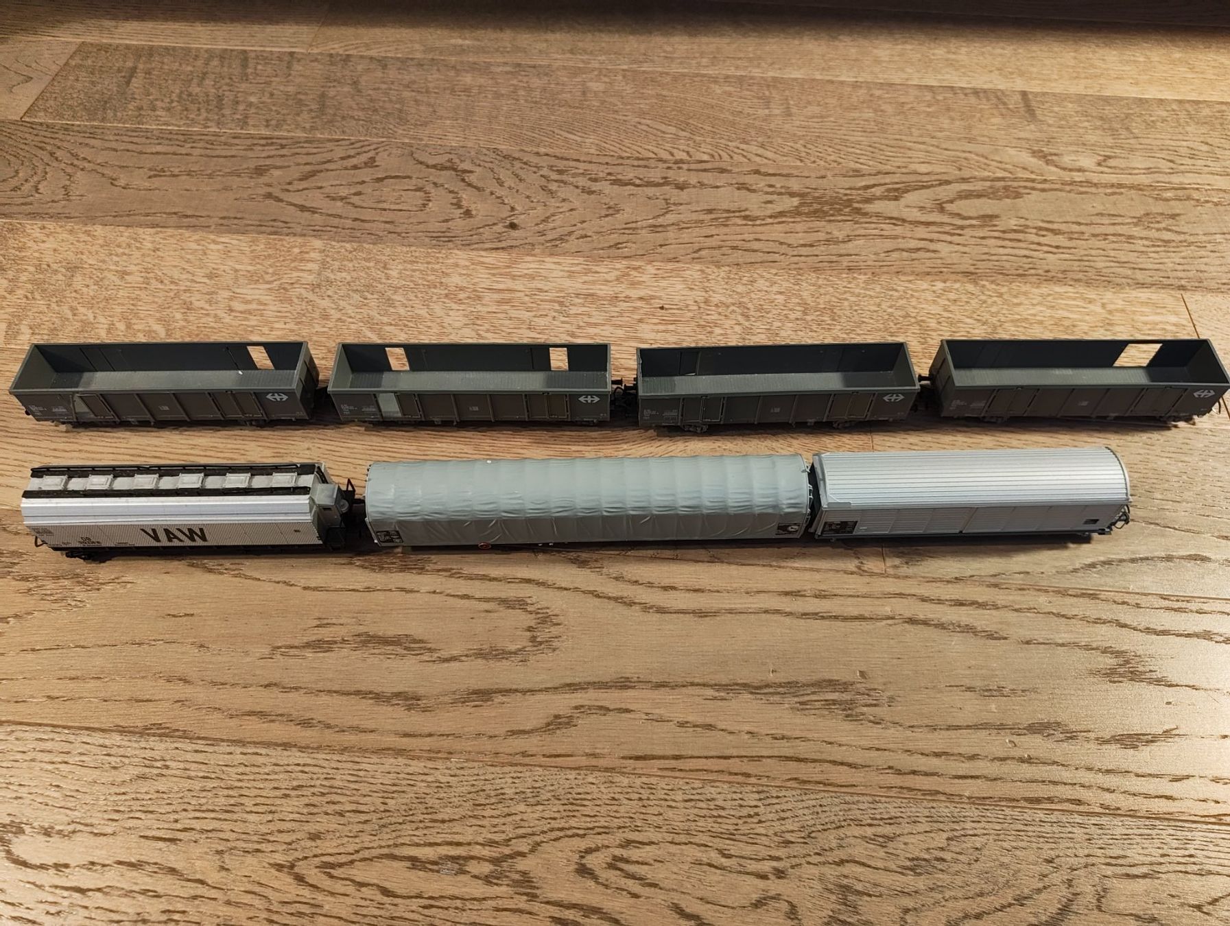 Märklin Modellini di ferrovie: Märklin Güterwagen Set – Usato da Lonay venduto da que_6phm