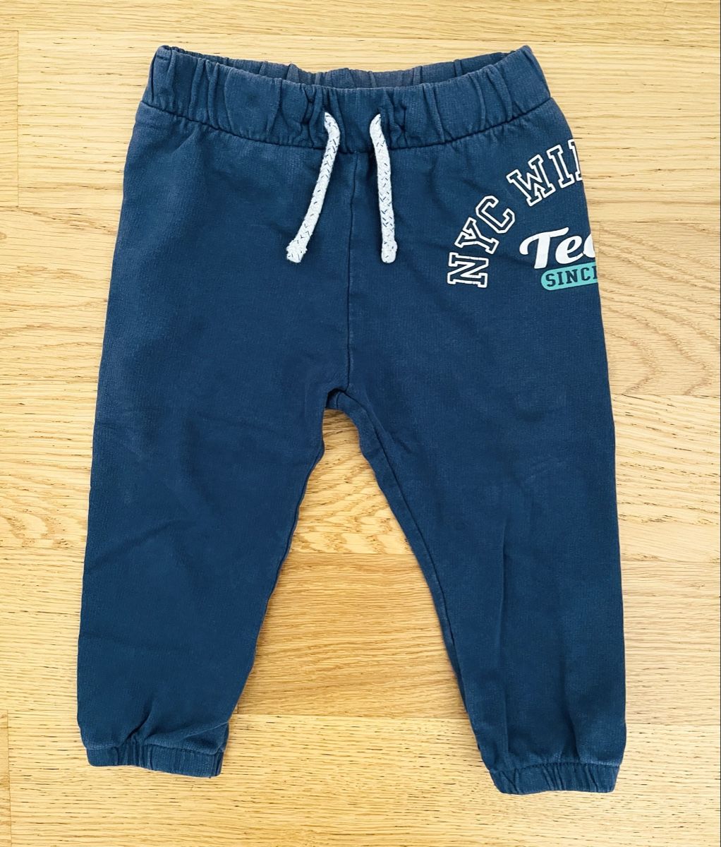 Pantaloni: Pantalon jogging Taille 86 – Usato da Sion venduto da FashionStore3
