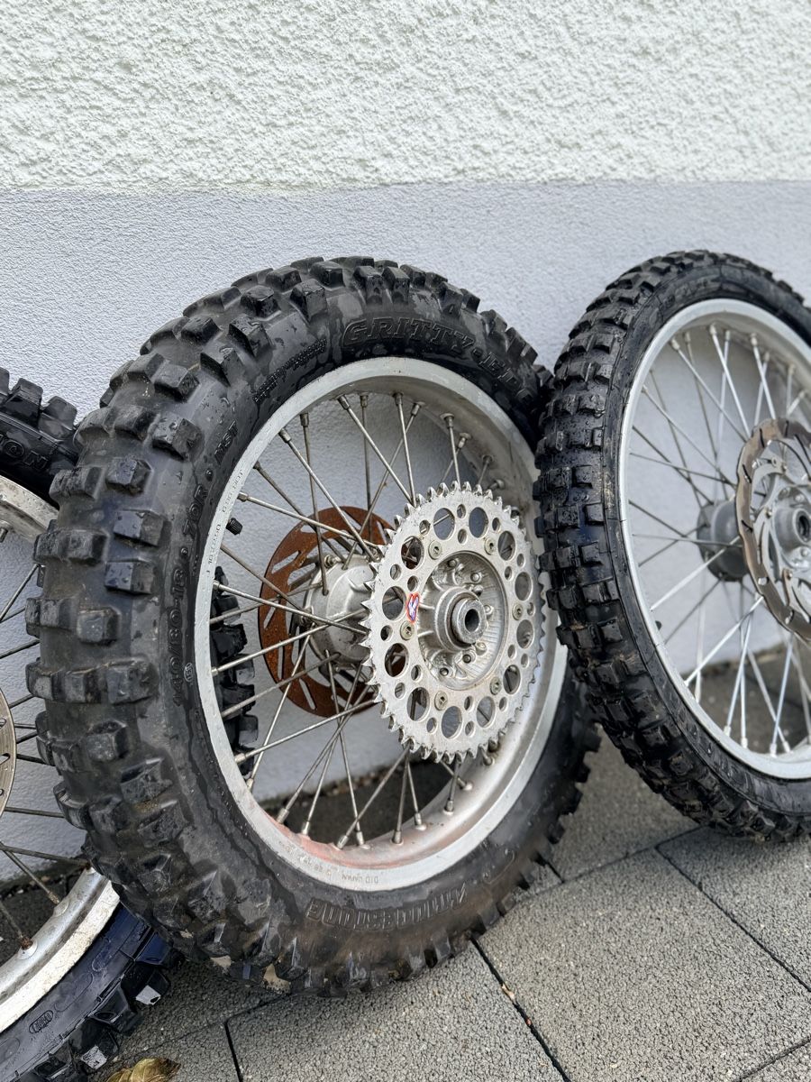 Alle Motorradersatzteile: Enduro Rad-Satz ab 1.- – Gebraucht aus Steffisburg von Pascalino77 1