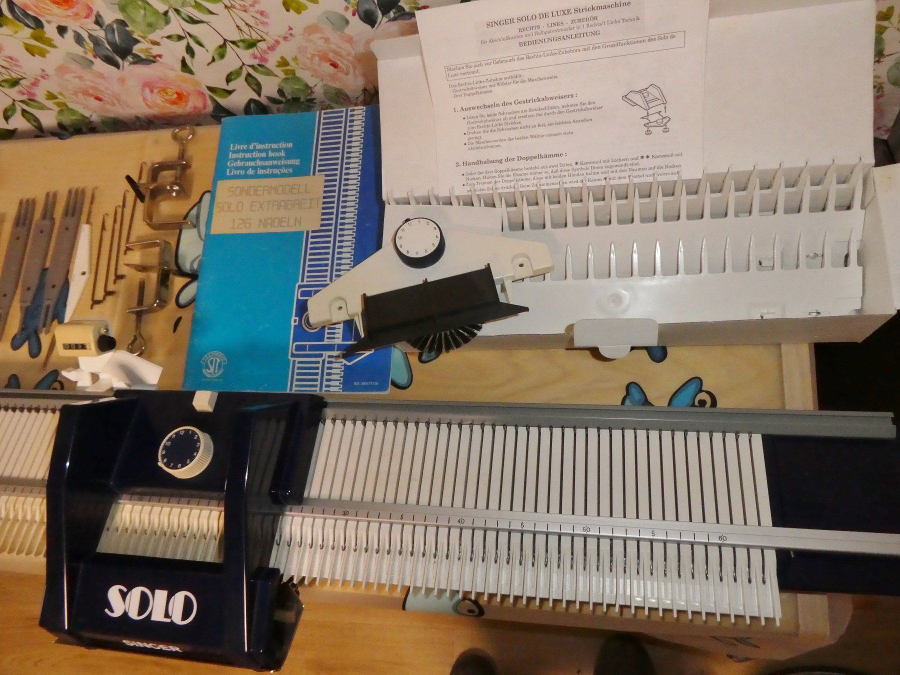 Tutte le macchine: Strickmaschine Singer Solo 126 – Usato da Siebnen venduto da Ra-la-ra-ol 3