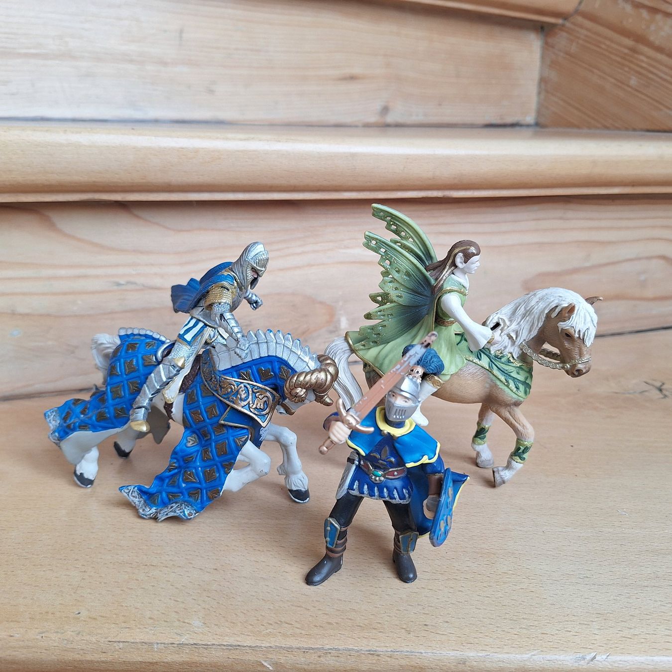 Spielzeuge: Spielfiguren, Krieger, Elbe, Pferde – Gebraucht aus Winterthur von Goldpipau 4