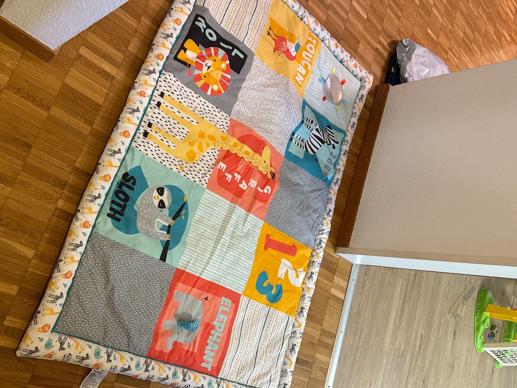 Spielmatte: Baby Spielteppich – Neu (gemäss Beschreibung) aus Stetten AG von dej_vb5d