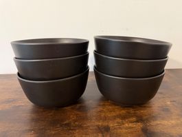 6 Schalen Keramik schwarz matt gebrauchter Zustand