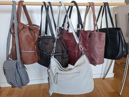 Handtasche