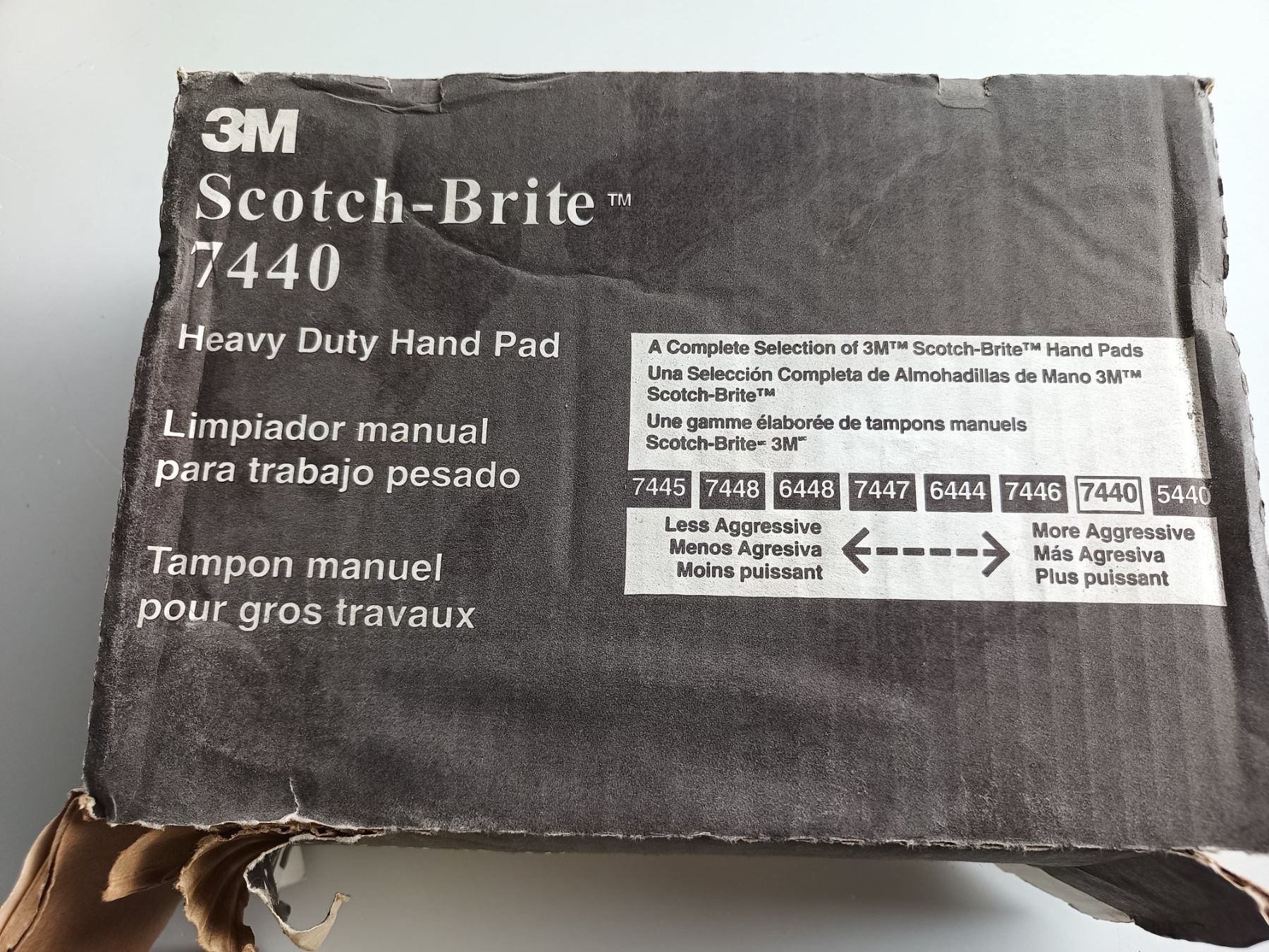 Altro per la casa: 3M Scotch- Brite Hand Pad – Usato da Oberegg venduto da A-Z.Handel.Loehrer 2