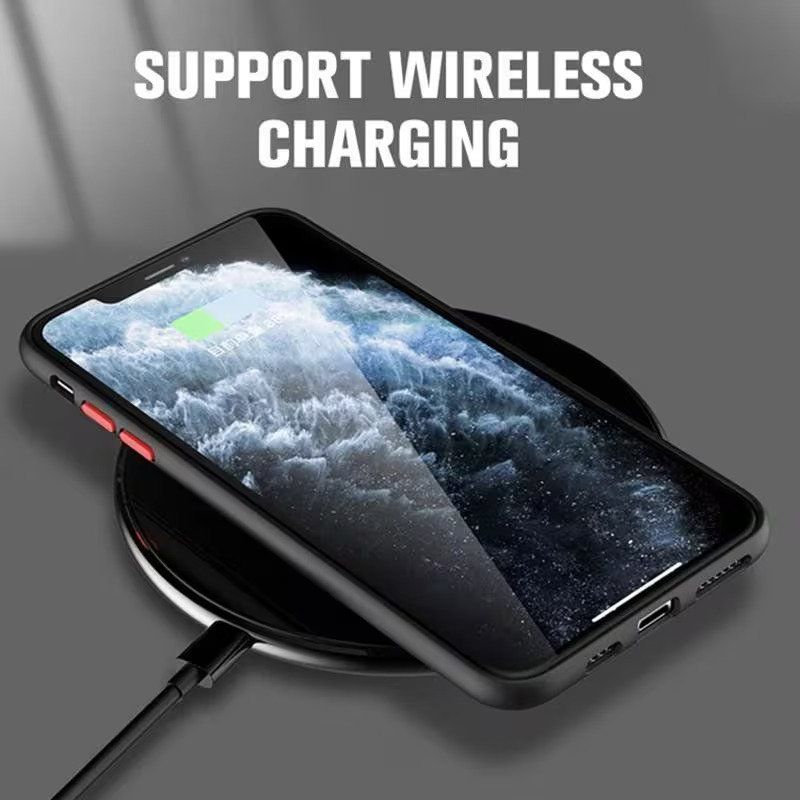Cover & Protezioni schermo: iPhone 15 Pro Hülle Magsafe - Schwarz – Nuovo e nell'imballaggio originale da Sulz AG venduto da DealWerk 2