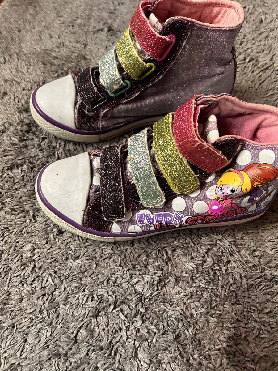Scarpe per ragazze: Schuhpaket Gr.31 – Usato da Dottikon venduto da cimar 2