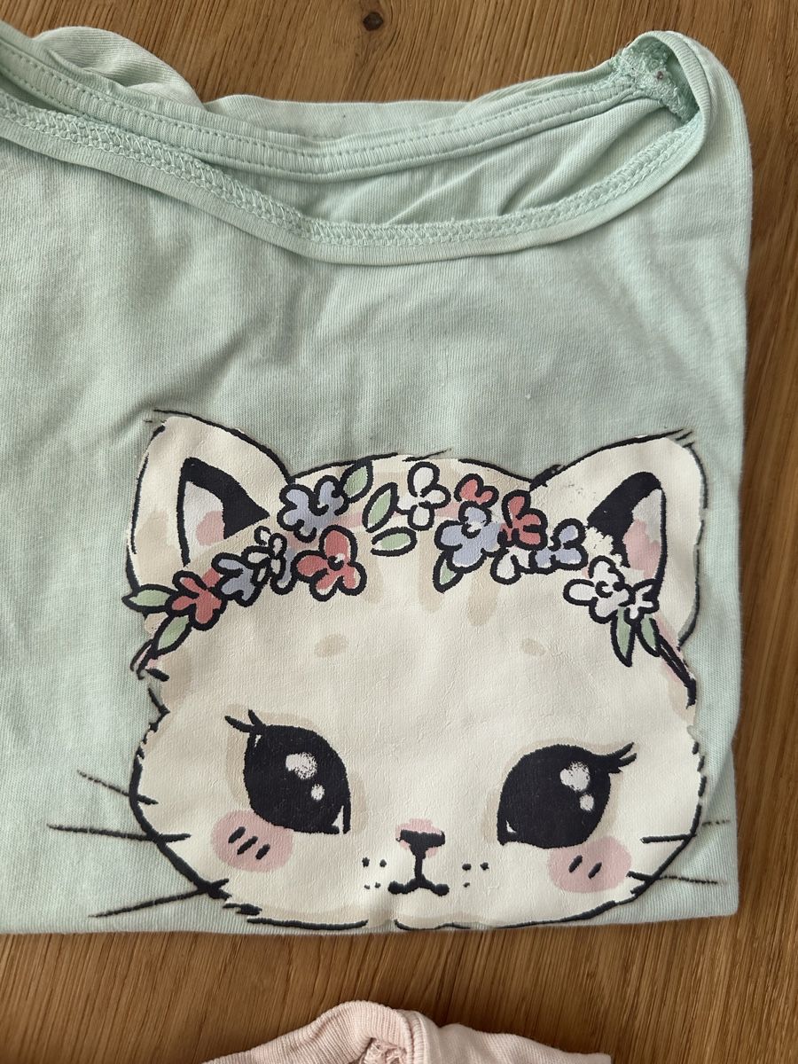 Lotti & Set di vestiti: T-shirt Packet 122-128 – Usato da Hochdorf venduto da lefaho 2