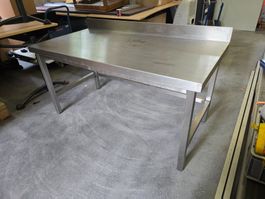 Profi Gastro CNS Tisch 140x70cm H: 70cm ab 1.-