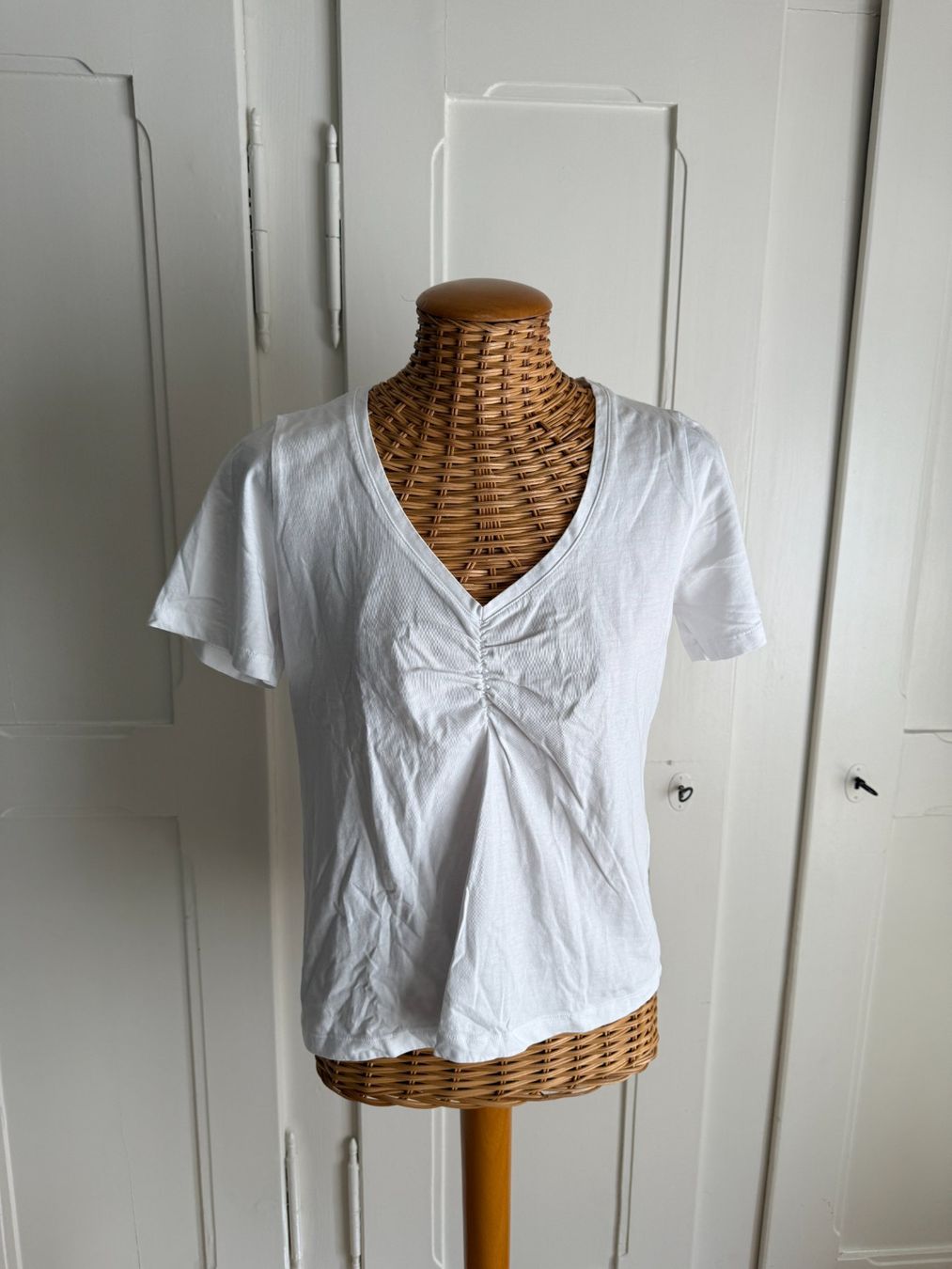 Esprit T-shirt: ESPRIT - T-Shirt weiss XS – Usato da Zürich venduto da Diazaio