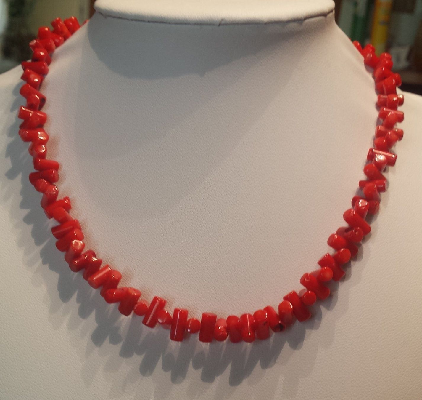 Catenine: Korallen Kette Collier Bambuskoralle – Usato da Matten b. Interl venduto da alleswasgutist