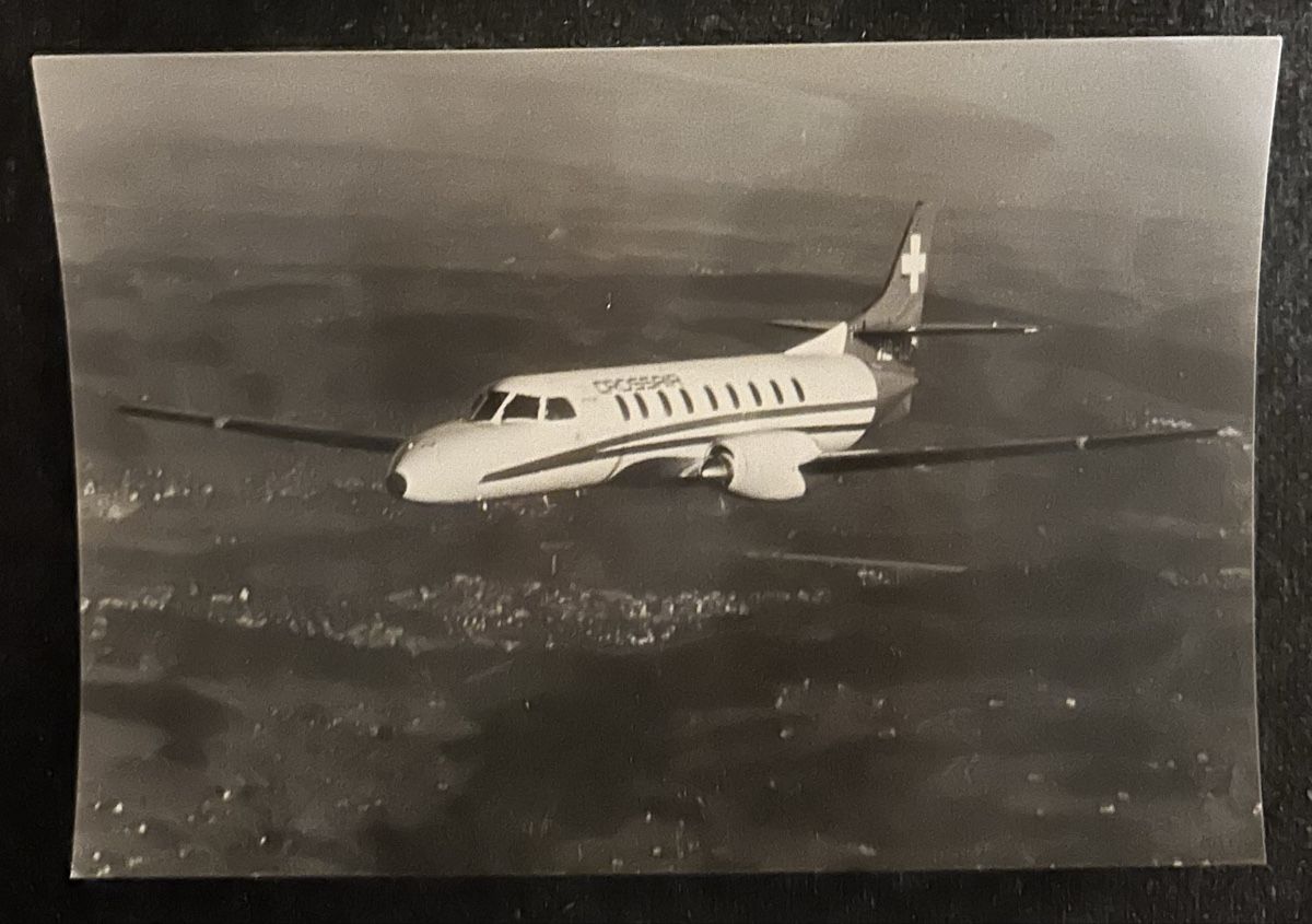 Foto & Immagini: Crossair großes Foto – Usato da Wettingen venduto da Phibras