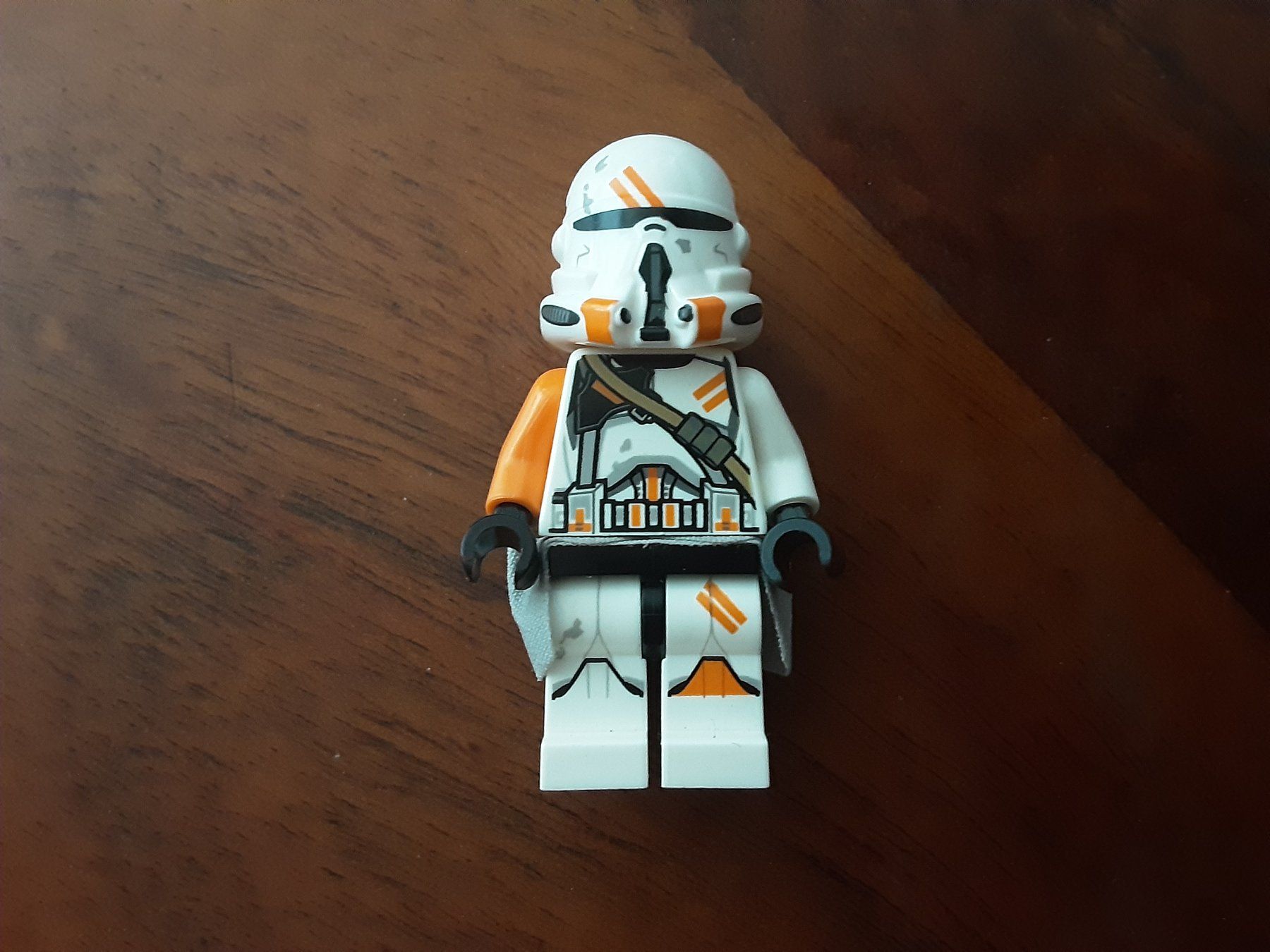 Lego Spielzeuge: Lego Clone Airborne Trooper sw0523 – Gebraucht aus Bülach von Blind-Onyx