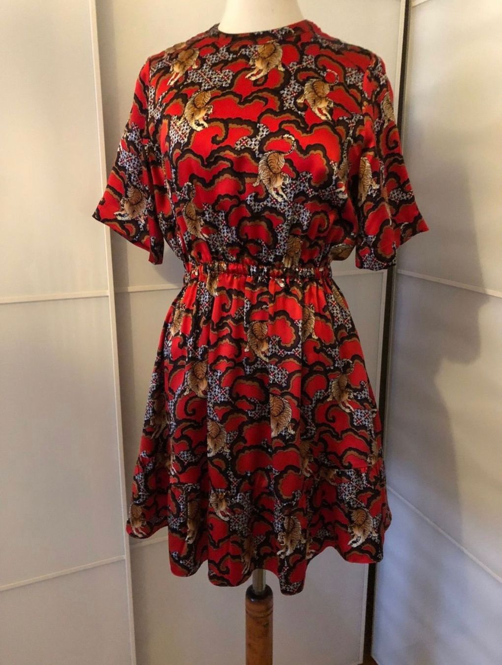 Sandro Vestiti: Sandro Kleid – Usato da Winkel venduto da Celi1984