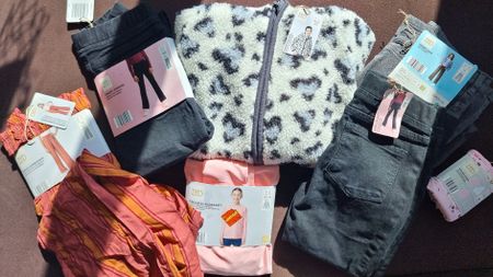 8 teile kleiderpaket Set Mädchen Grösse 134-140 neu