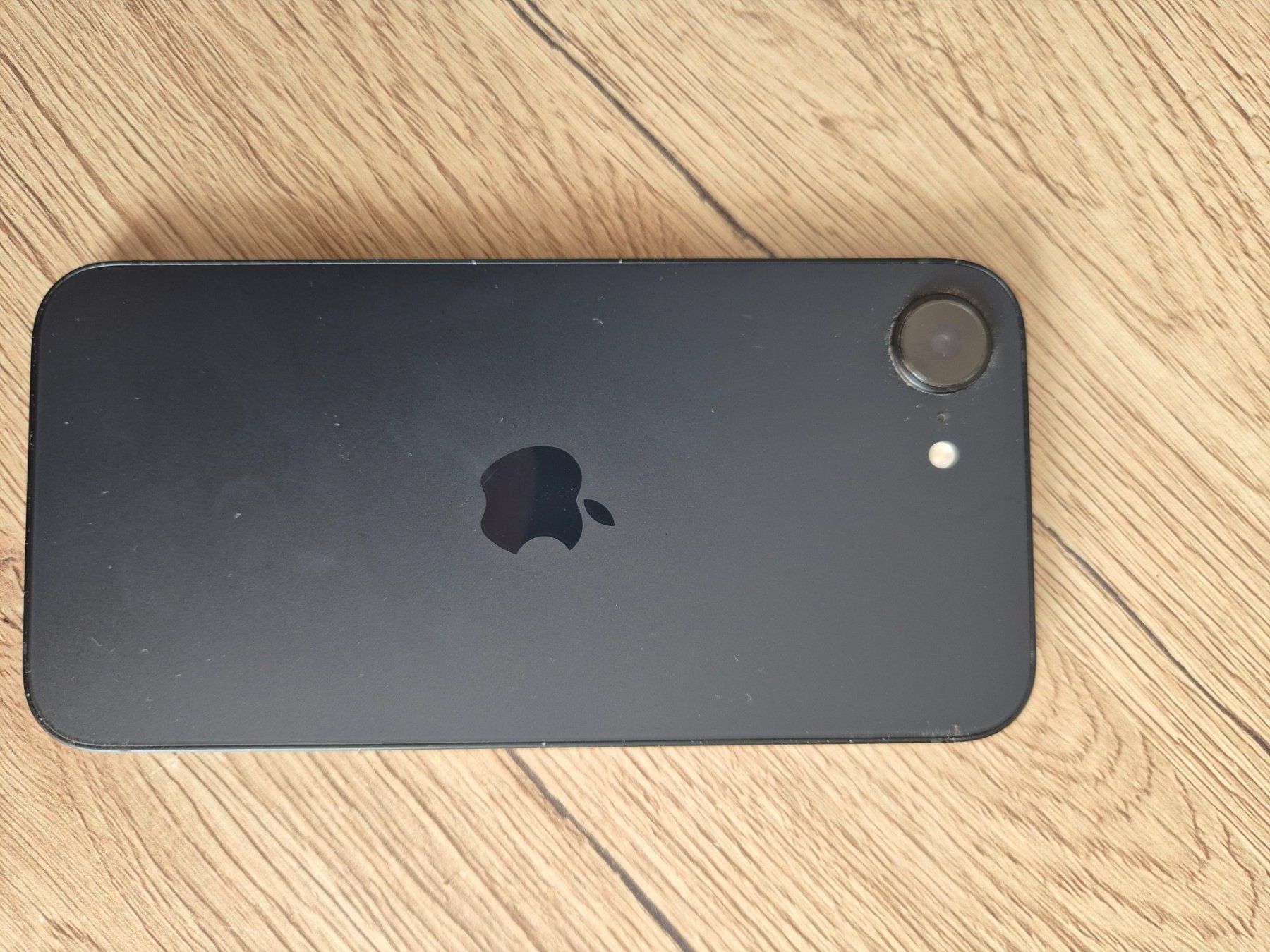 Apple Handys / Smartphones: I Phone 16e – Gebraucht aus Schaffhausen von pascal0912