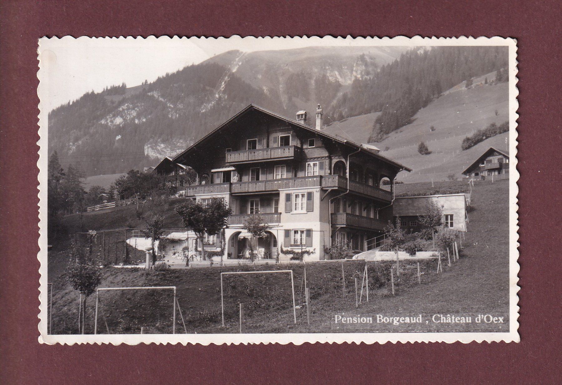 Cartes postales: CHÂTEAU D'OEX - Pension Borgeaud – D'occasion à Pully par nicecards