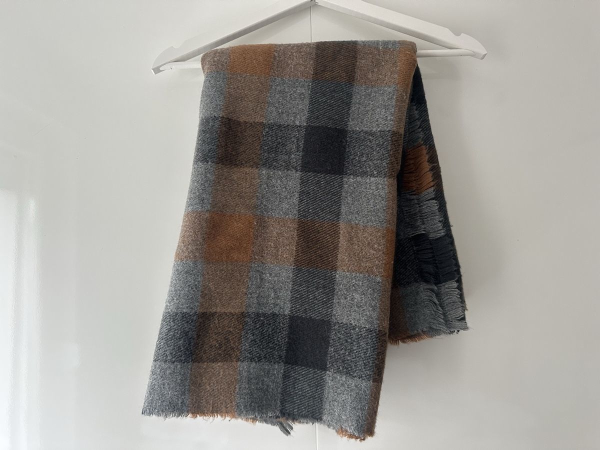 Zara Foulards, Tücher & Schals: Huge warm scarf ZARA – Gebraucht aus Uster von Monika_OB