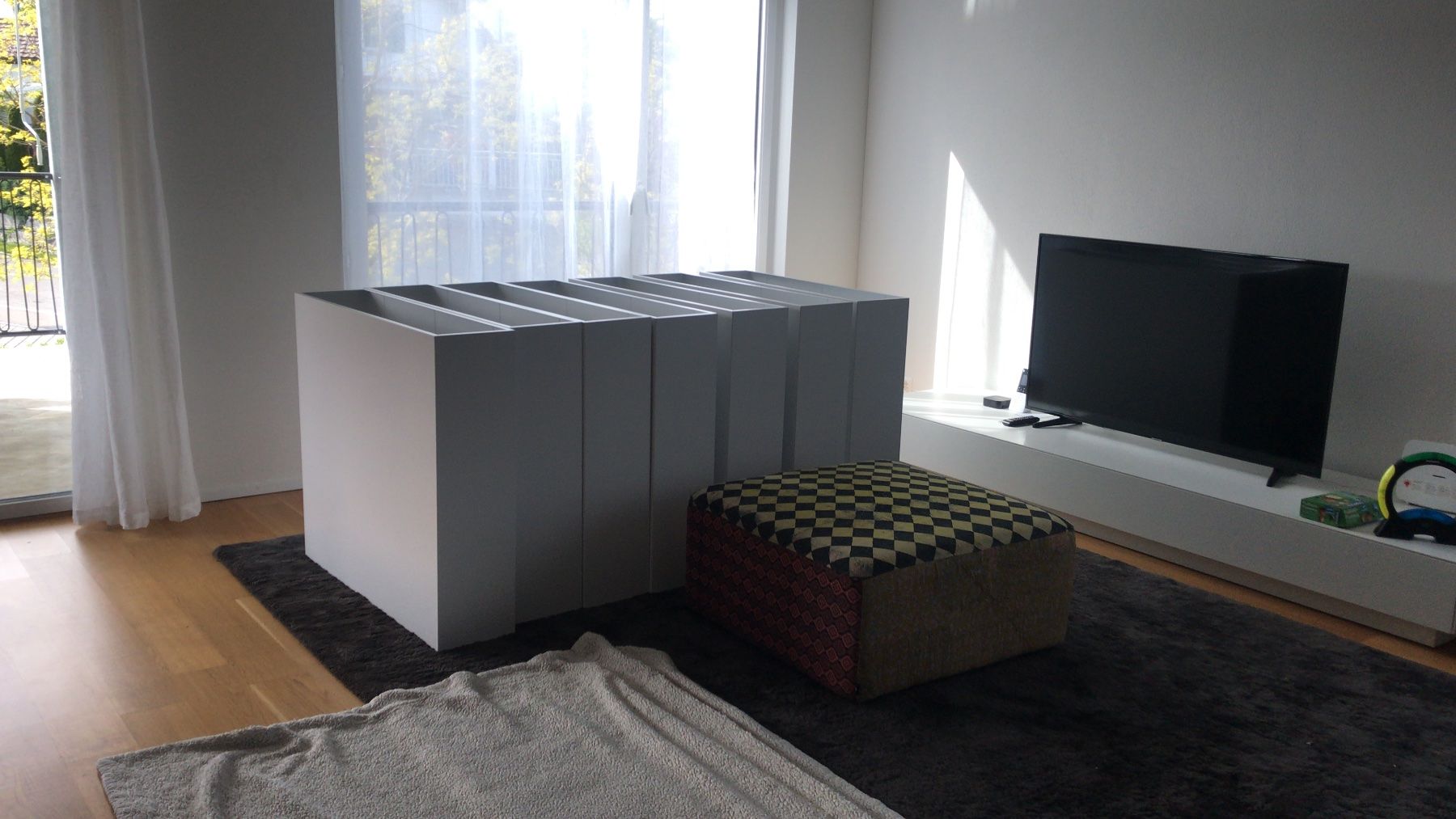 Pots de fleurs: Pflanzentopf Mono – D'occasion à Ennetbaden par pocahontas74 1