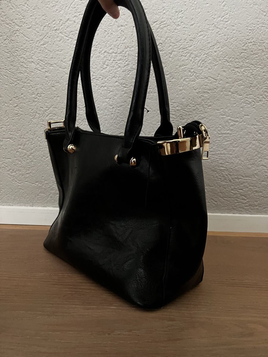 Sacs femmes: Tasche – D'occasion à Tentlingen par nol_h7pn