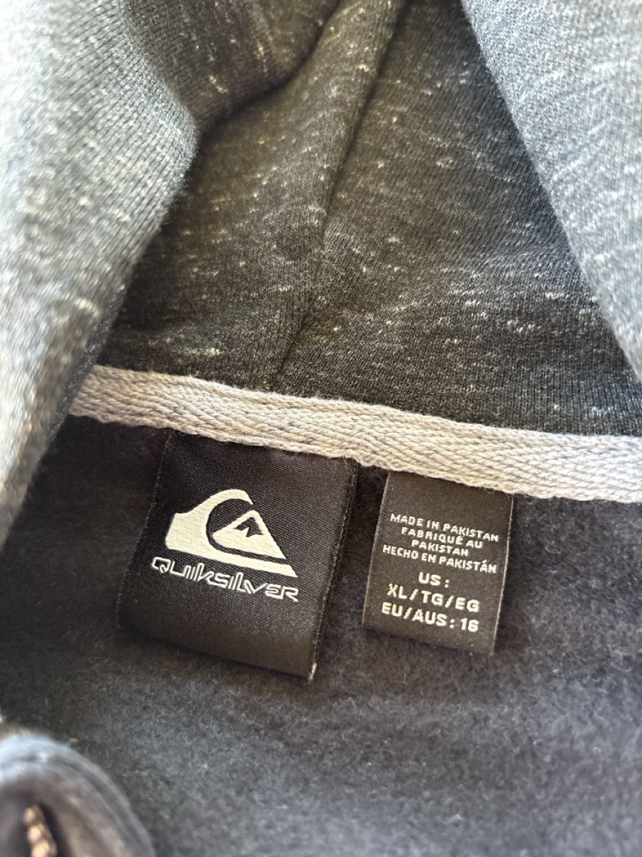 Quiksilver Pullover & Sweatshirts: Kapuzenpulli  – Neu (gemäss Beschreibung) aus Zürich von Moskitia 1