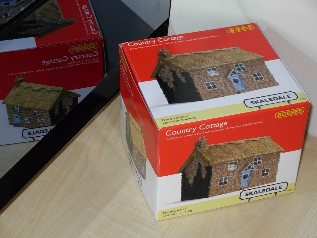 Modellini di ferrovie: H0e: Landhaus mit Strohdach – Nuovo (secondo la descrizione) da Oberrieden venduto da Hobbyschiff 2