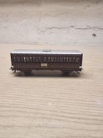 Modelleisenbahn Personenwagen braun Rivarossi HO
