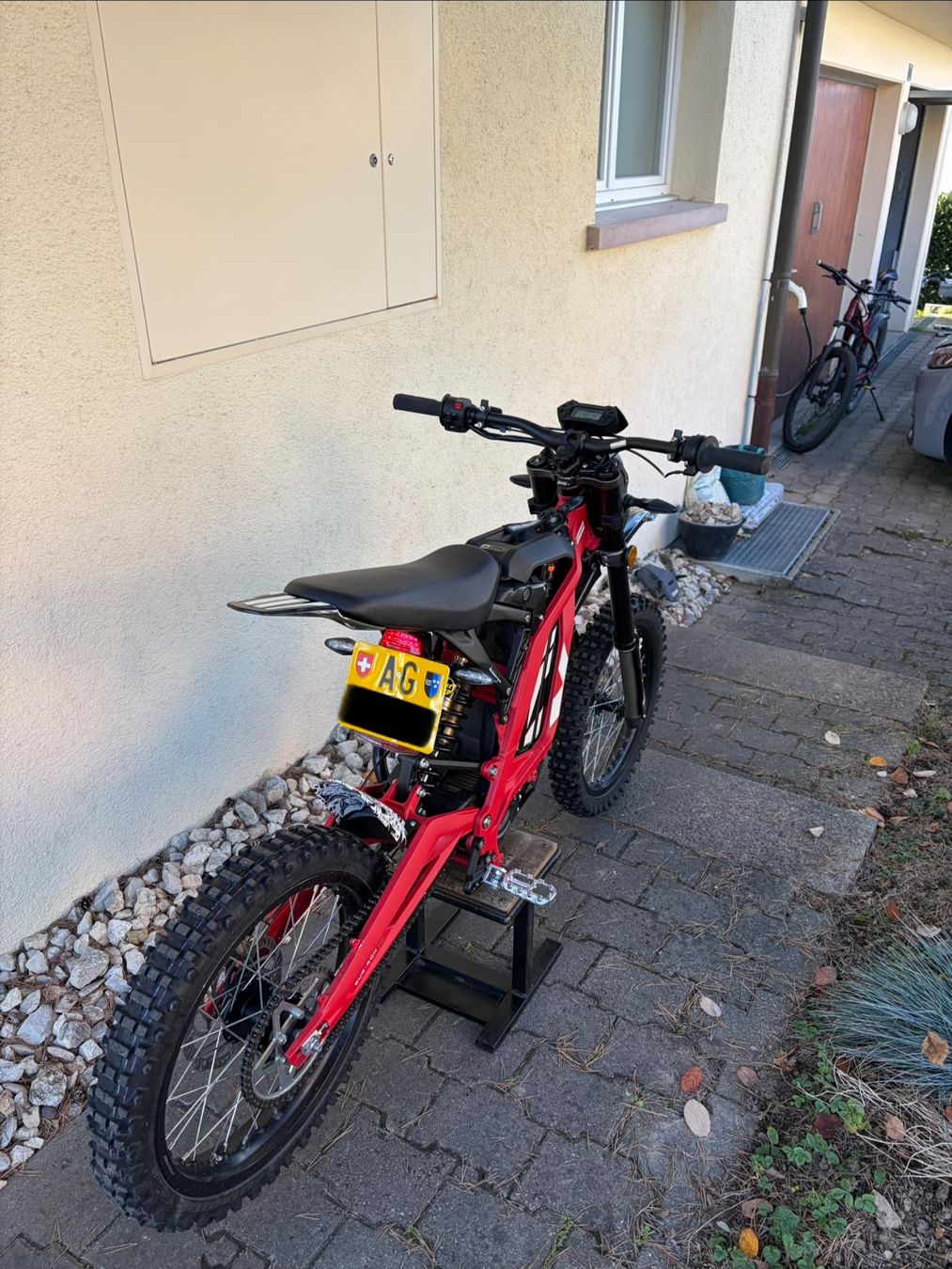 Sur-Ron Enduro: Surron Light Bee – D'occasion à Lengnau AG par Husqi_300 4