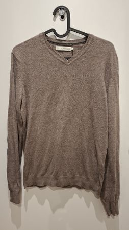 Celio v-neck sweater with elbow patch size S