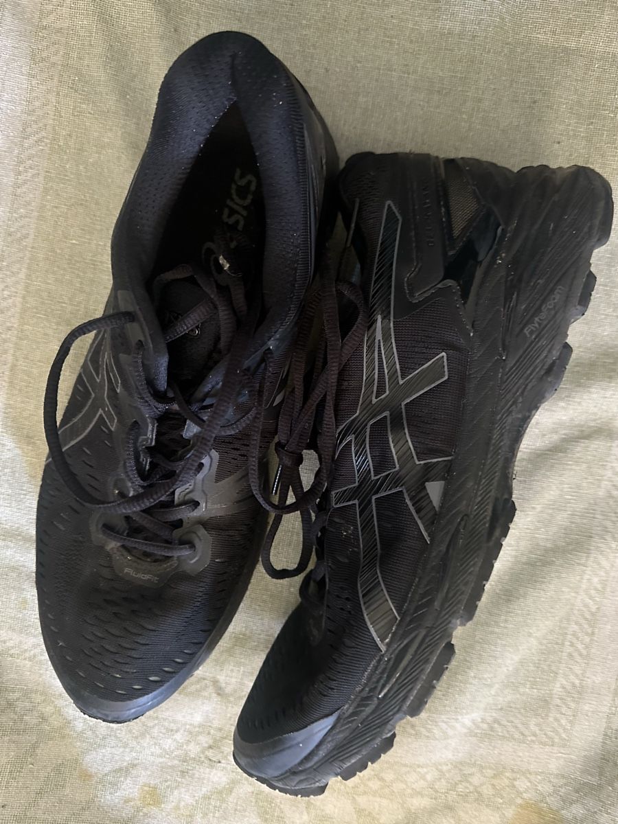 Scarpe da uomo: 2 Asics Sport Schuhe 44.5 – Usato da Uster venduto da bek_v2ct 7
