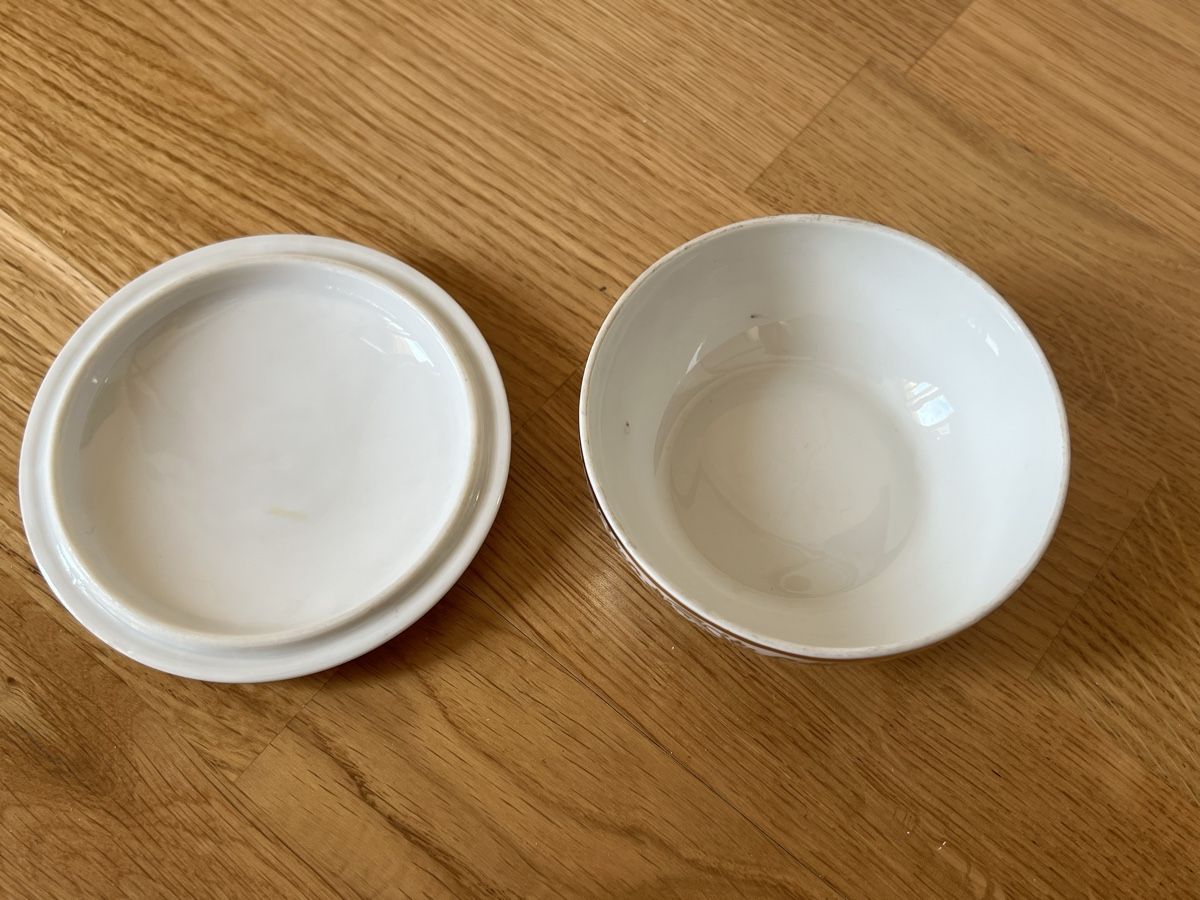 Seifenschalen: Limoges France Schmuckdose Schale Goldig Vintage – Gebraucht aus Basel von clembou 3