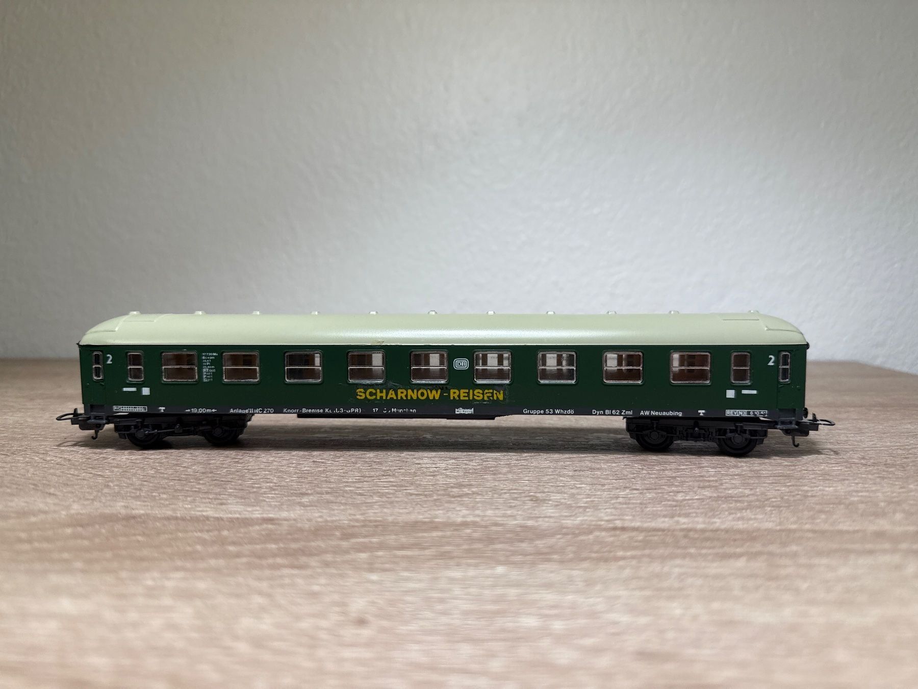 Lima Modellini di ferrovie: Lima Personenwagen (127) – Usato da St-Aubin-Sauges venduto da Lo_Go
