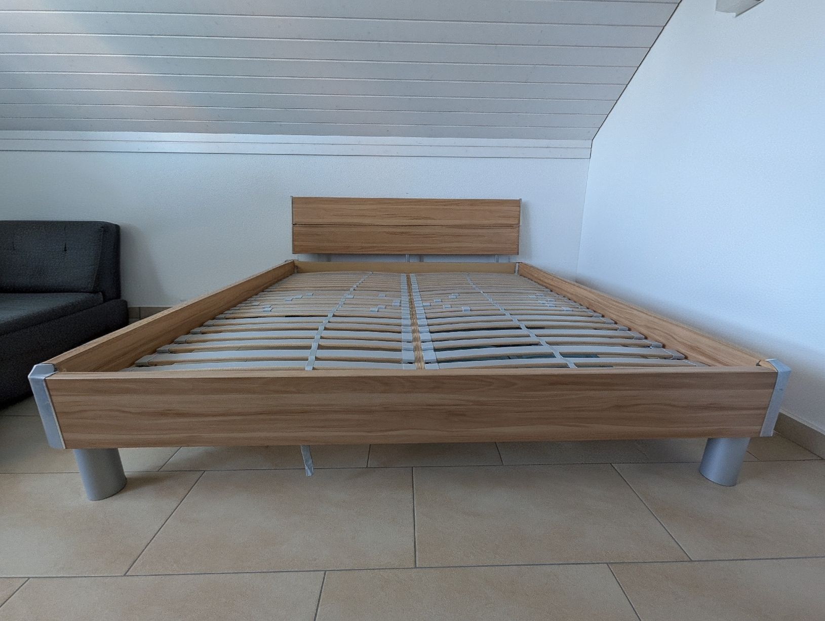 Letti: Doppelbett mit zwei Lattenroste – Usato da Buttwil venduto da Sadusk