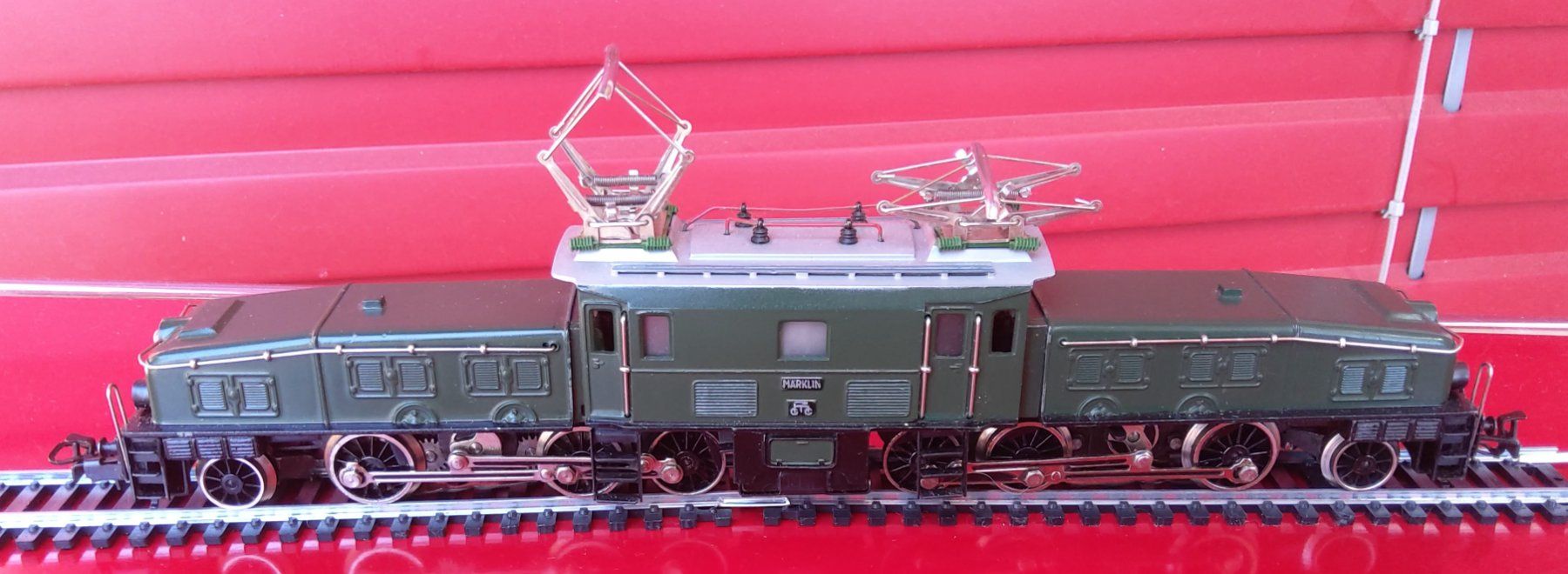 Märklin Modellini di ferrovie: Märklin Krokodil 3015 (Gratis Versand) – Difettoso da Safnern venduto da Leila2 5