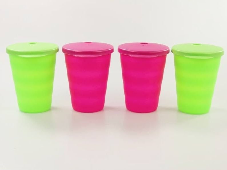 Tupperware Contenitori & Simili: 4 Becher - Tupperware – Nuovo (secondo la descrizione) da Winkel venduto da davos220
