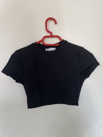 Schwarzes Bershka Crop Top Gr. XS Damen Sommer