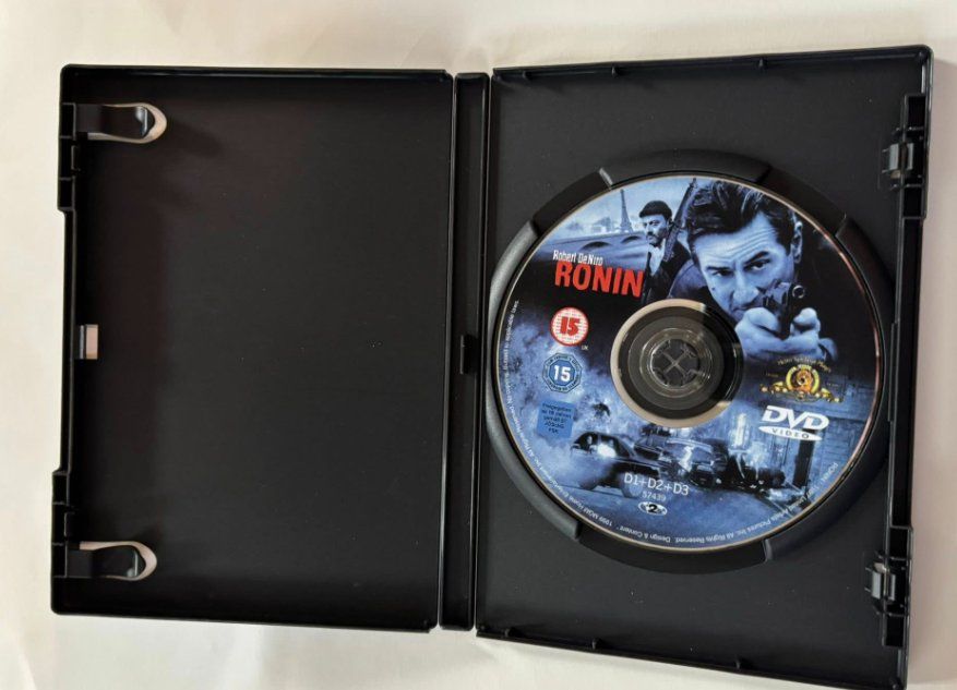 Alle DVDs: Robert De Niro - Ronin (1998) DVD – Gebraucht aus lupfig von maniacs666 1