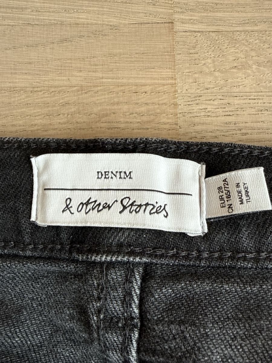 Other Stories Jeans: & Other Stories Jeans – Usato da Zürich venduto da jbeauxarts 1