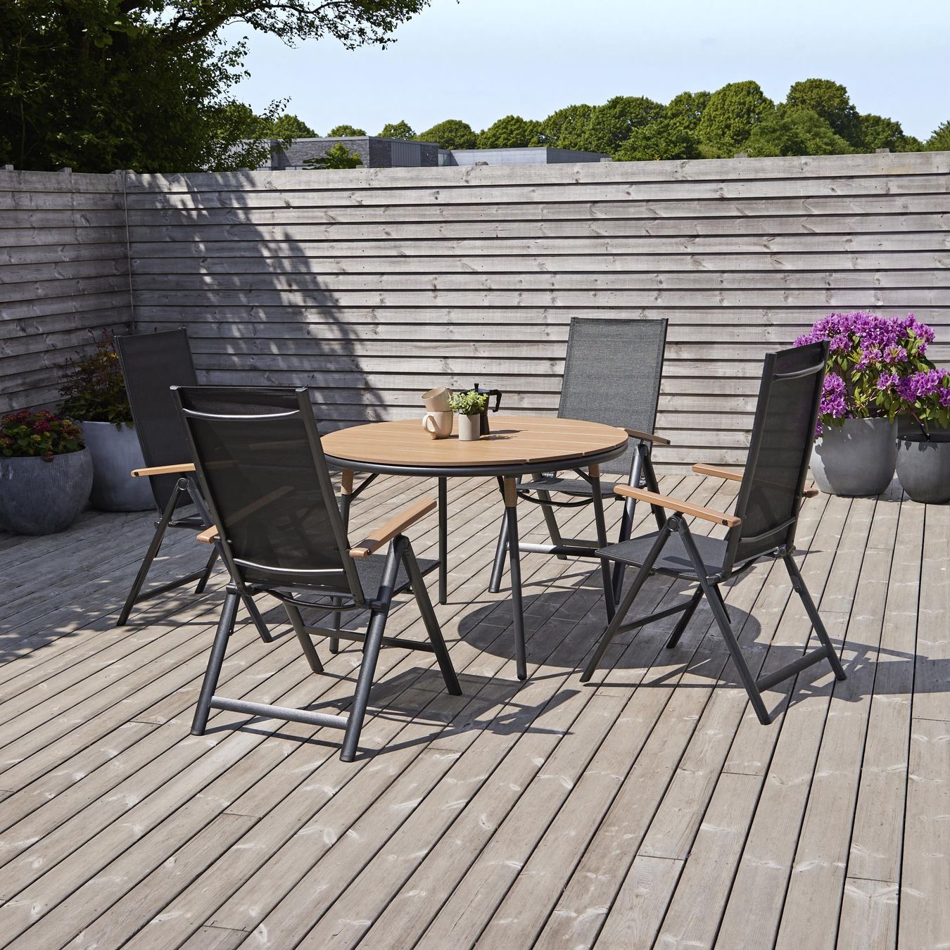 Sedie: Gartenstuhl LISE 6 Positionen - Schwarz – Nuovo e nell'imballaggio originale da Bremgarten AG venduto da simpliCH 1