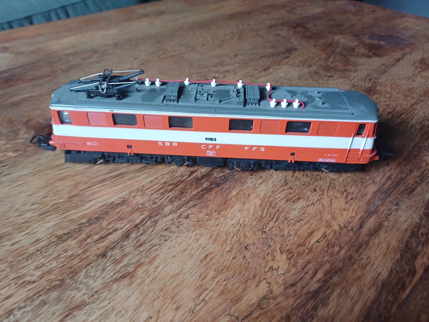 Modellini di ferrovie: Lokomotive H0 – Usato da Zwillikon venduto da Exaile