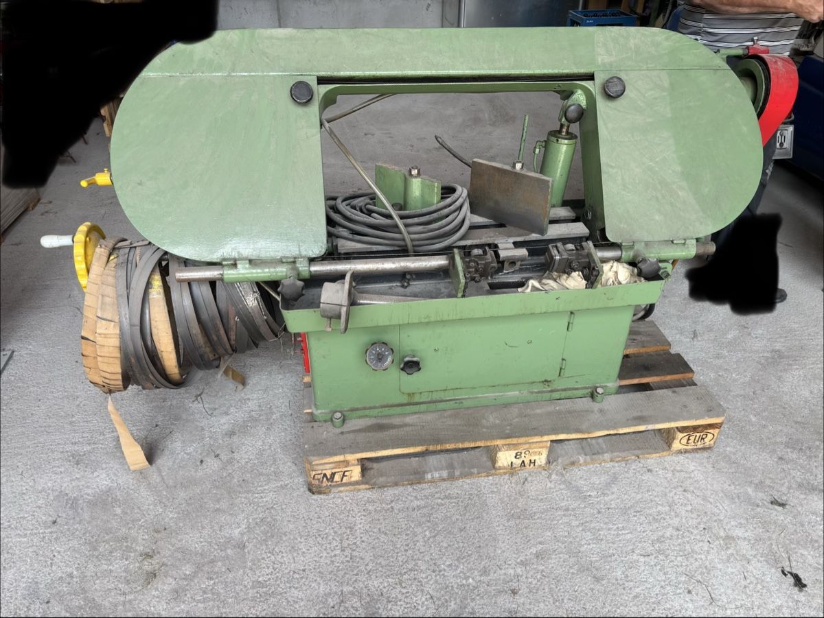 Scies: Metall + Holz Bandsäge – D'occasion à Frutigen par Dieselross99