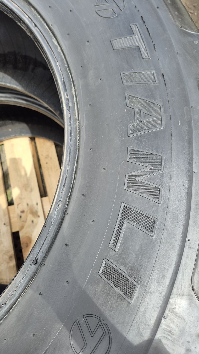 Trattori: Traktoren Pneu 480/70R30 – Usato da Hitzkirch venduto da man_wp2x 1