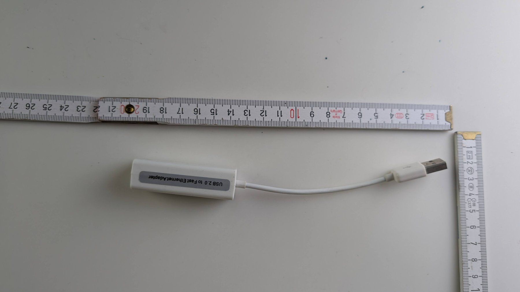 Unità & Adattatore: USB zu Ethernet Adapter, Top Zustand, Weiss – Usato da Zürich venduto da axolottchen 3