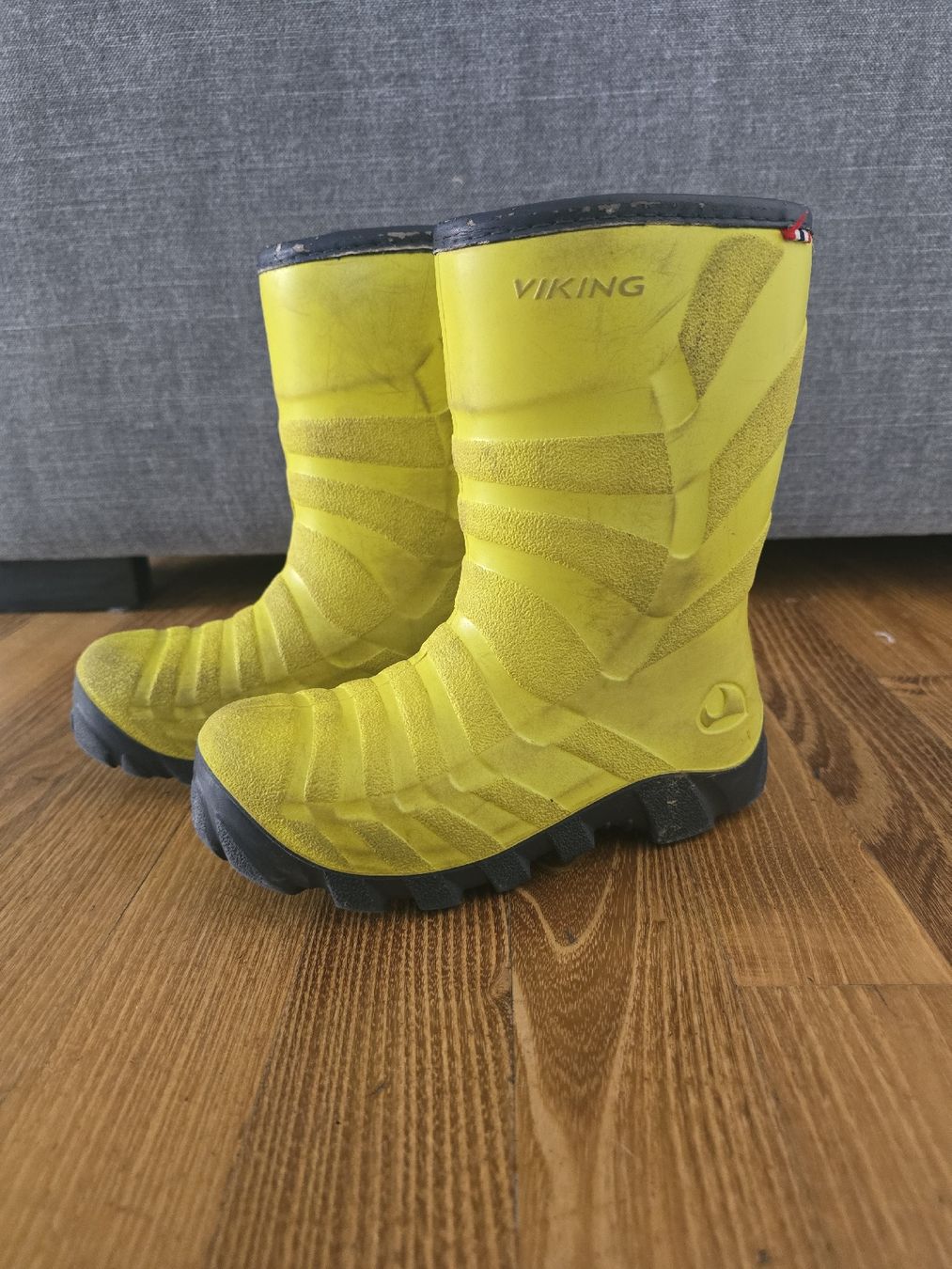 Viking Scarpe per ragazzi: Winterstiefel Viking Grösse 32 – Usato da Zürich venduto da Henrimatisse