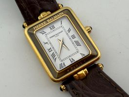 BALMAIN Damenuhr läuft / montre pour femme