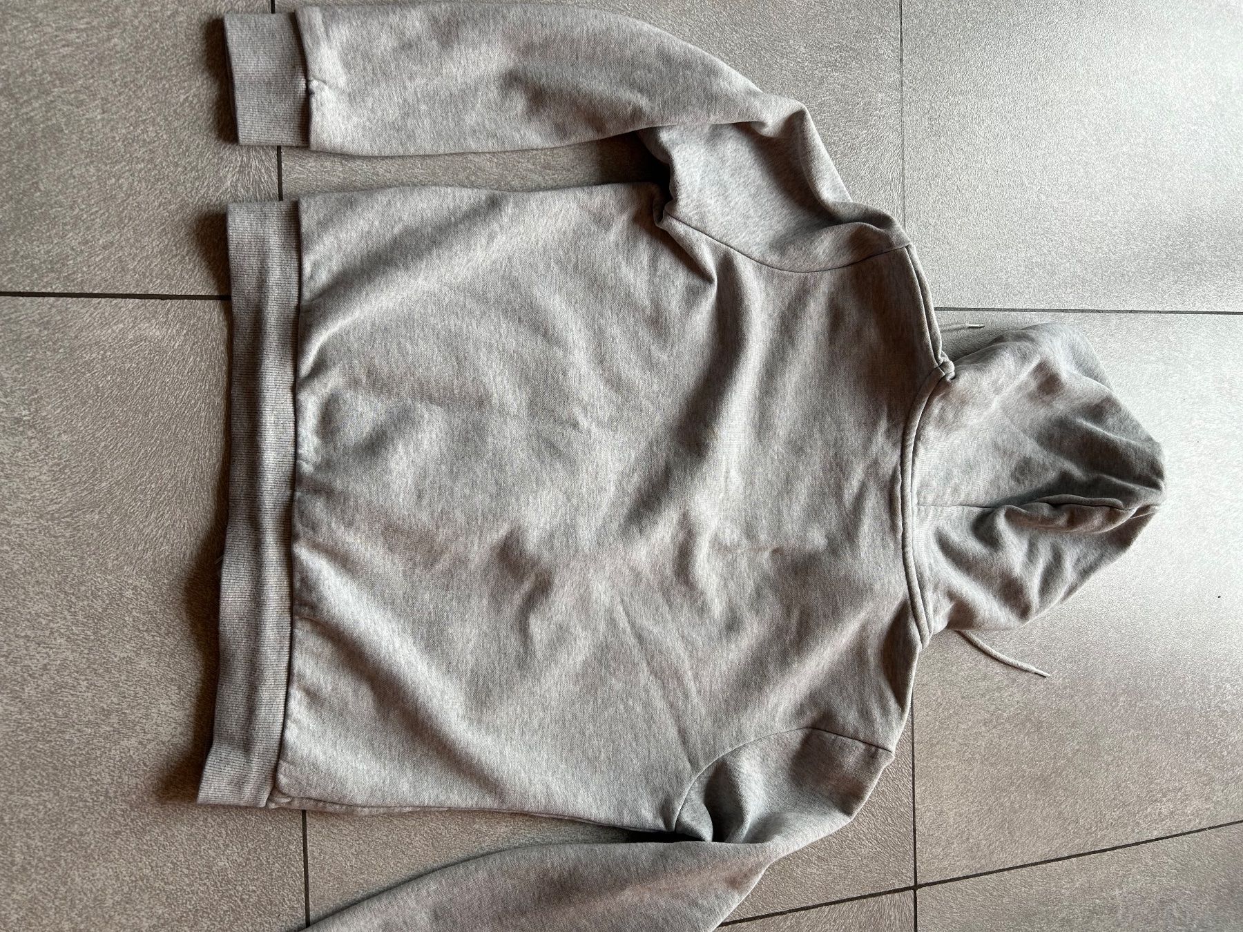 Puma Giacche & Cappotti: Jacke mit Kapuze Trainingsjacke PUMA gr. 152 – Usato da Arbedo venduto da nadia1973 4