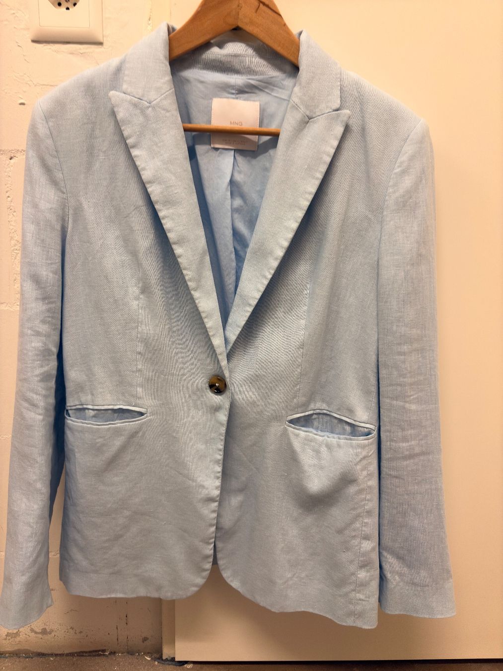 Mango Giacche: Leinenblazer von Mango Gr. 40, hellblau – Usato da Egg b. Zürich venduto da adimoxon