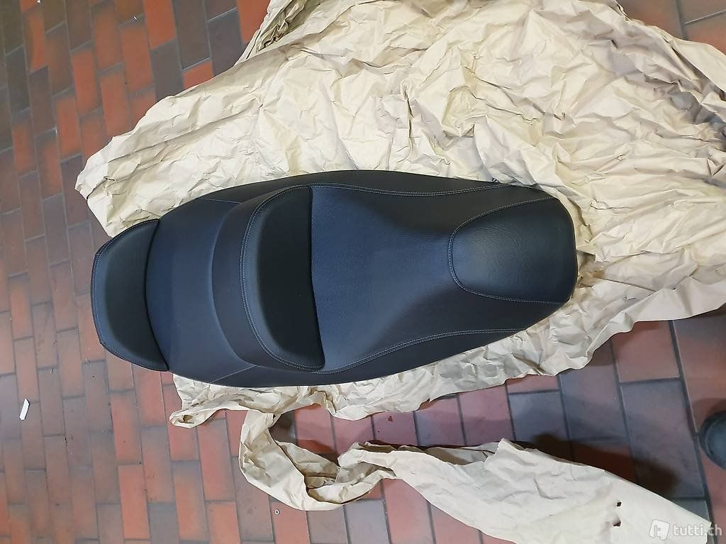Piaggio Tutti pezzi di ricambio per scooter: Piaggio MP3 Sattel Neu Jg. 2018 – Nuovo (secondo la descrizione) da Schafisheim venduto da Sprint33 1