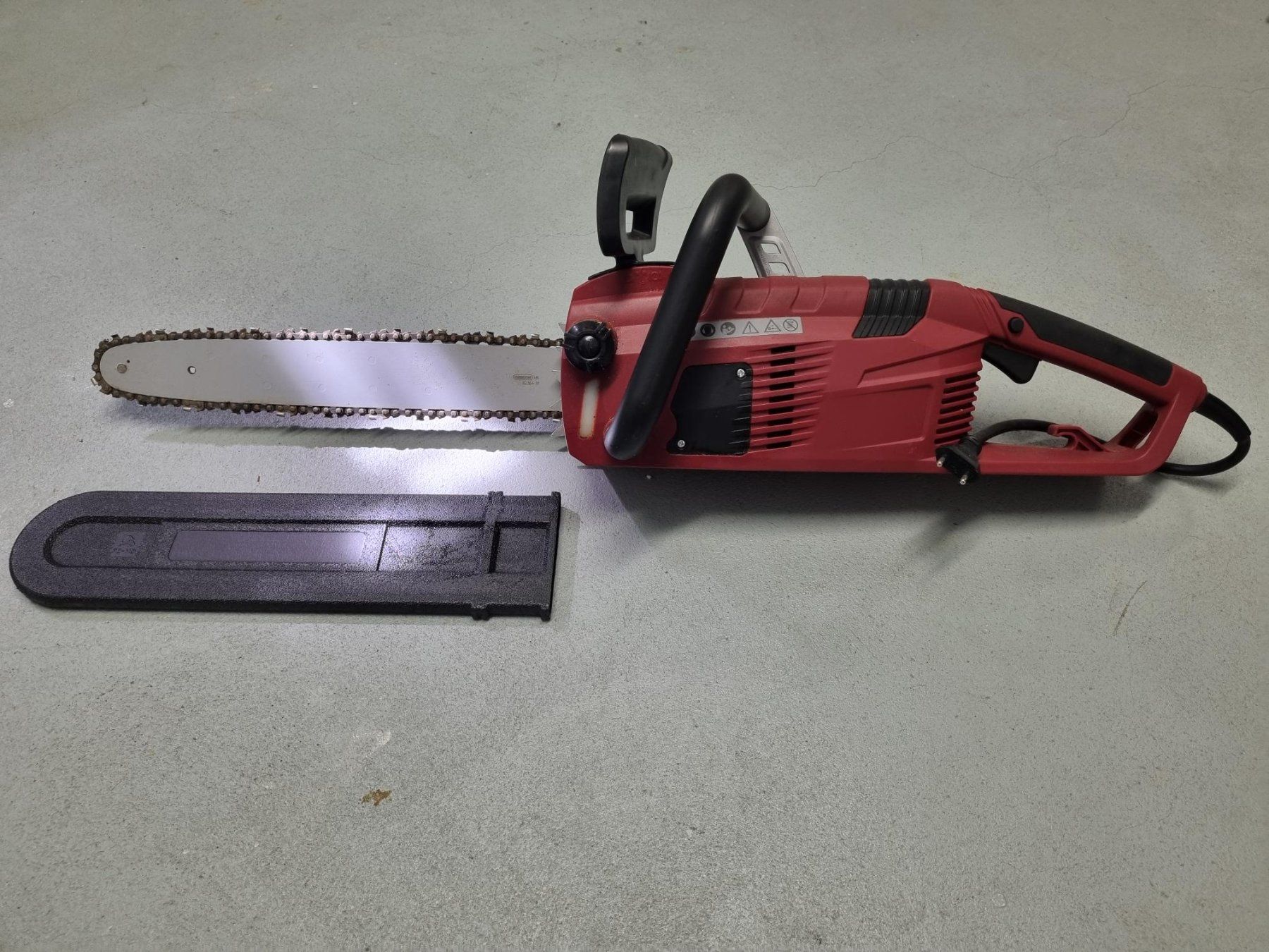 Einhell Seghe: Einhell GE-EC 2240 Elektro Kettensäge – Usato da Obergösgen venduto da Rippi 1